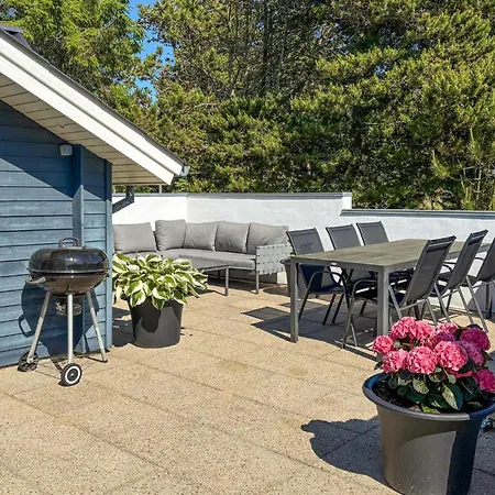 Holiday home Stunning In With Wifi *